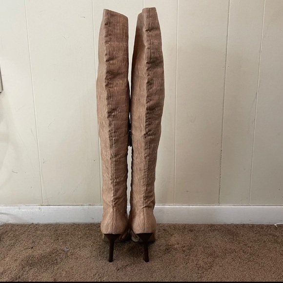 Gucci/ Over-knee satin boots - Picture 3 of 10